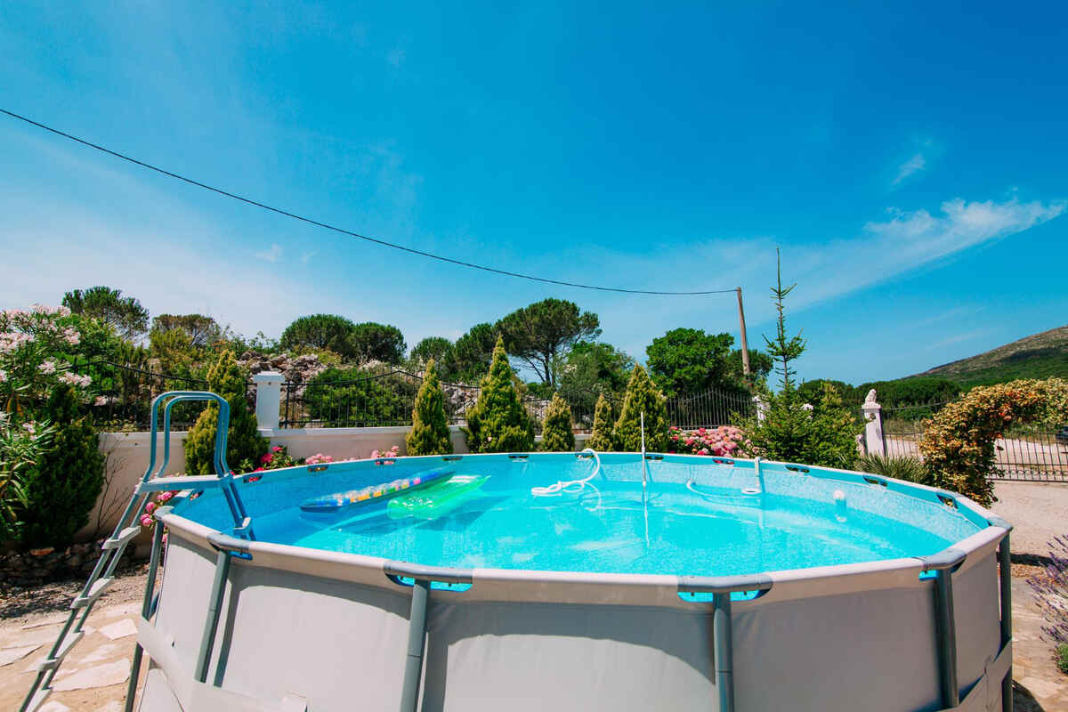 Top Pool-Gadgets für heiße Sommertage