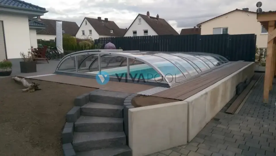 vivapool-polen-langlebiges-polycarbonat-dach