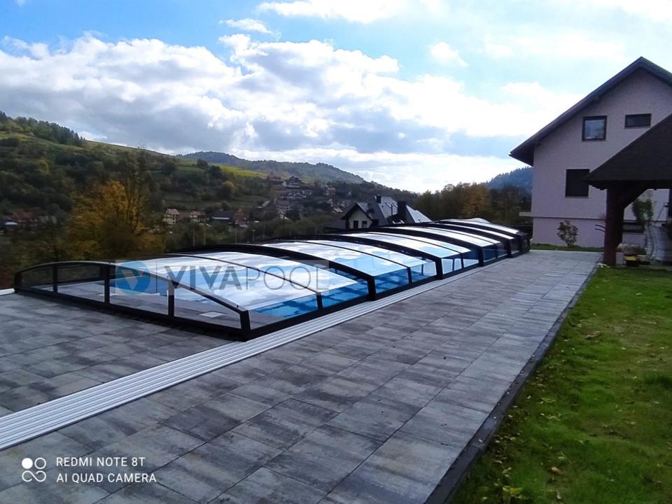 vivapool-polen-moderne-grundstuckskuppel