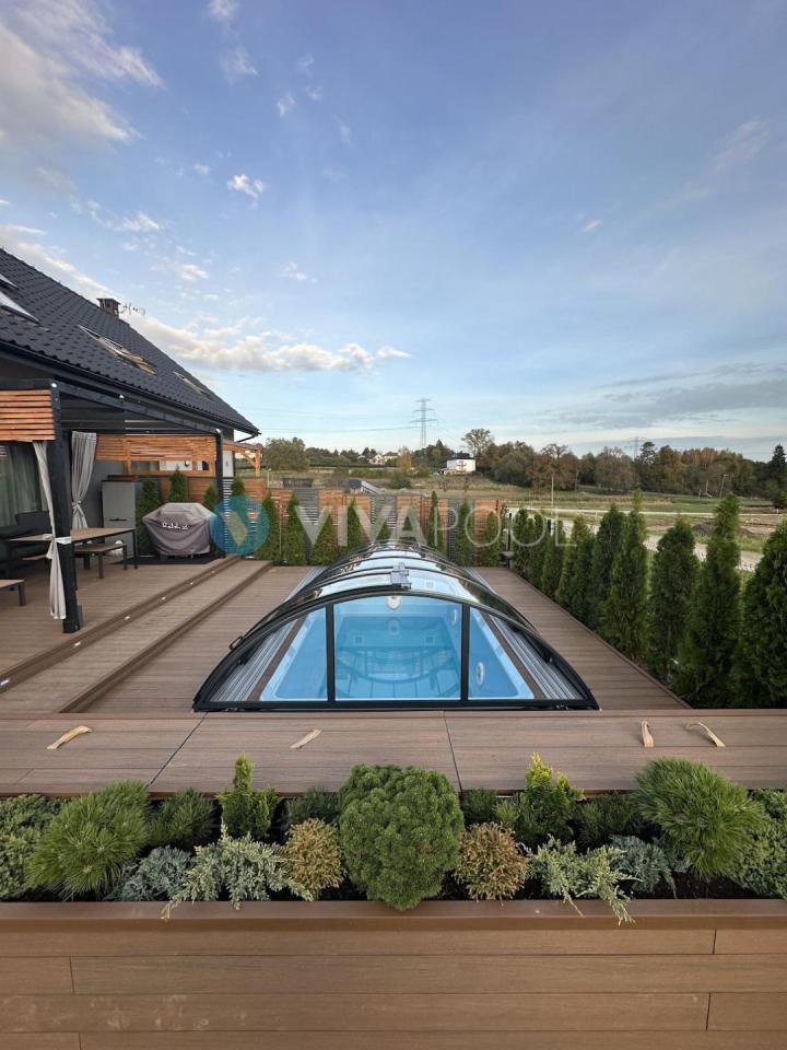 vivapool-polen-polycarbonat-haus-glanz