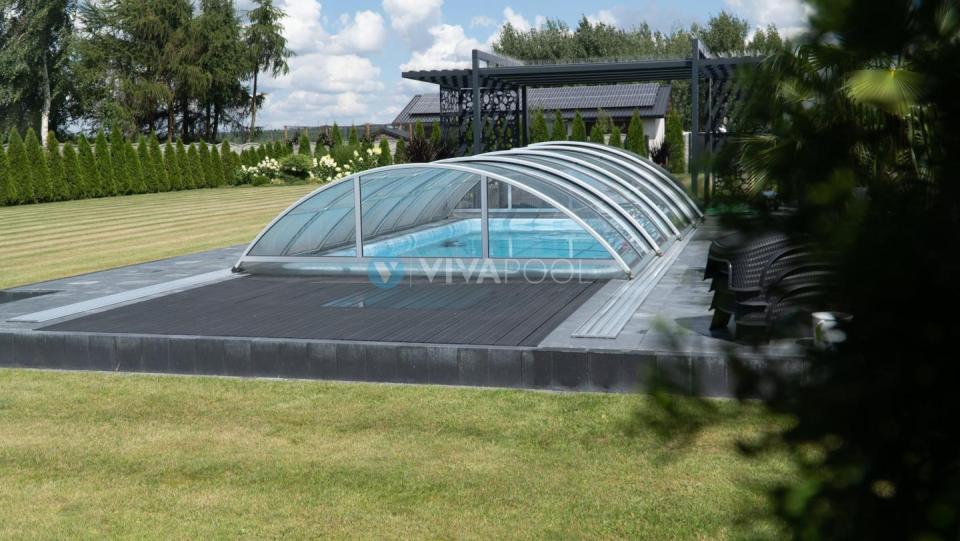 vivapool-polen-schlanke-wasserkuppel