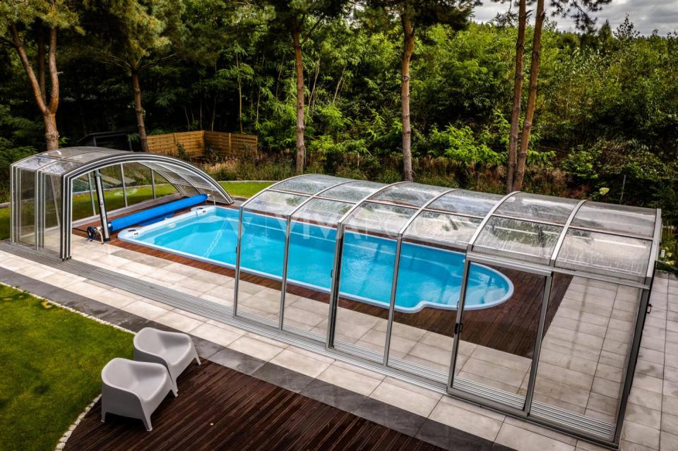 vivapool-polen-majestatische-patio-abdeckung