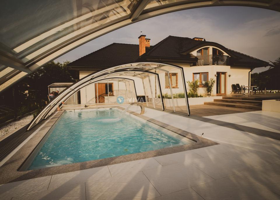 vivapool-polen-majestatische-patio-kuppel