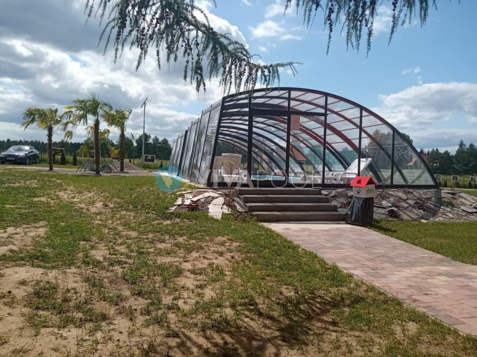vivapool-polen-polycarbonat-patio-gipfel