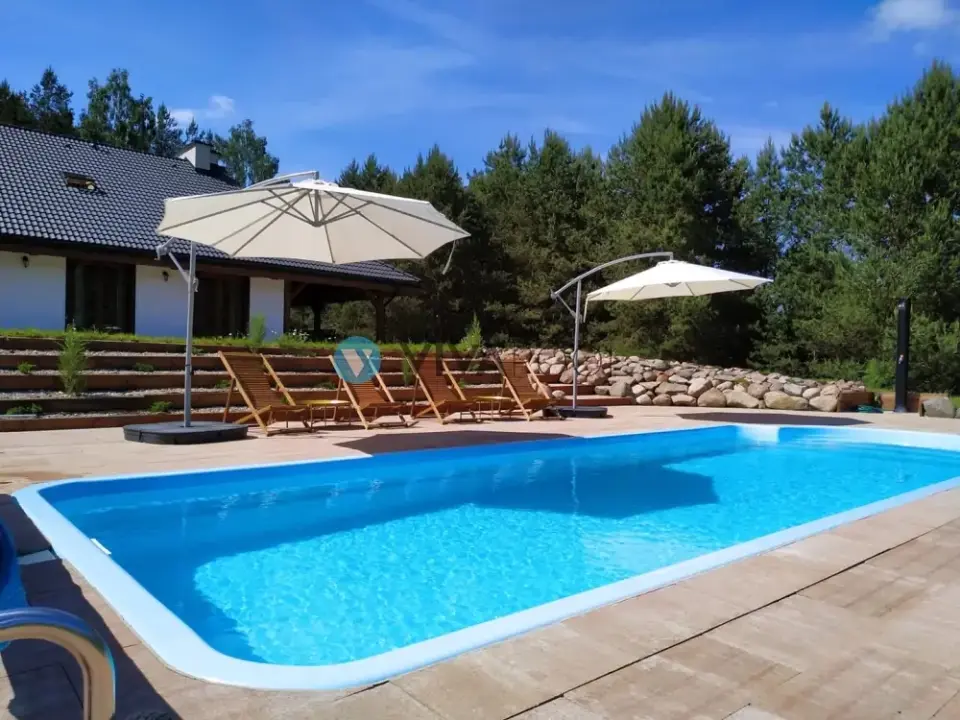 vivapool-polen-grosser-grundstuckspool-harmonie