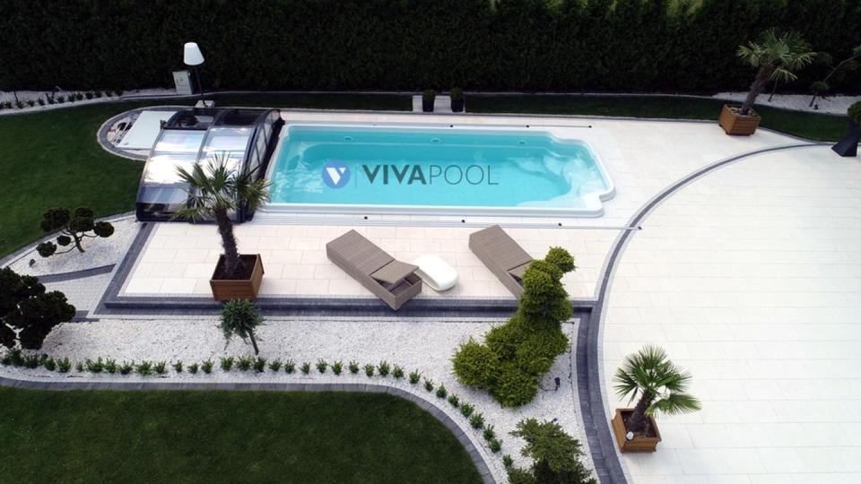vivapool-polen-riesige-pool-arena