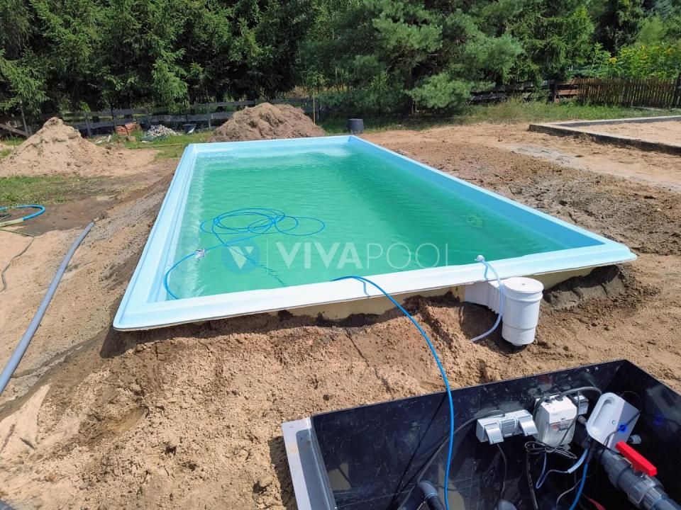 vivapool-polen-poolmontage-grundstuck-genauigkeit